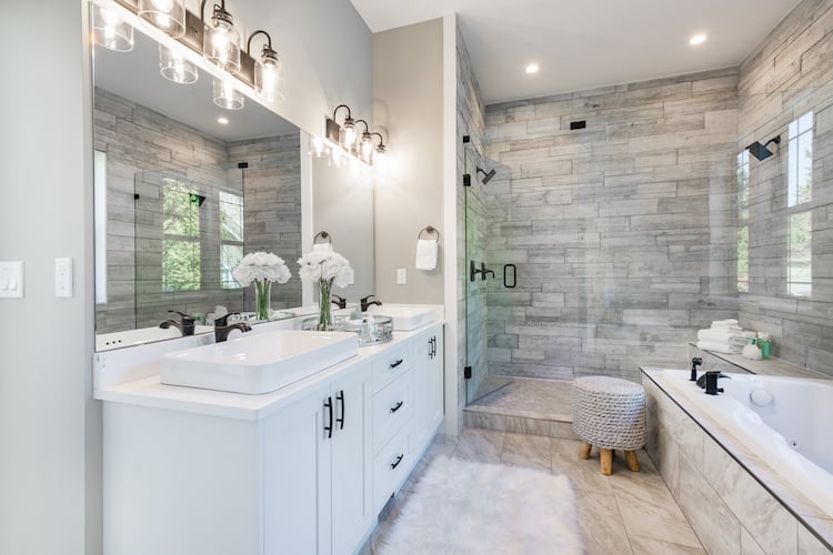 How to Flush Automatic Toilet Fast and Efficiently?
