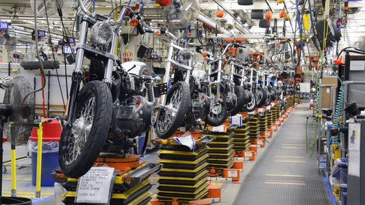 How to Achieve Consistent Color Matching in Motorcycle Painting