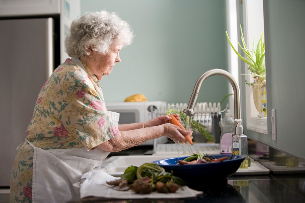 Exploring the Benefits of Water Conservation for Tech Pros